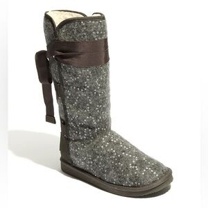 Juicy Couture gray sequin bow boots